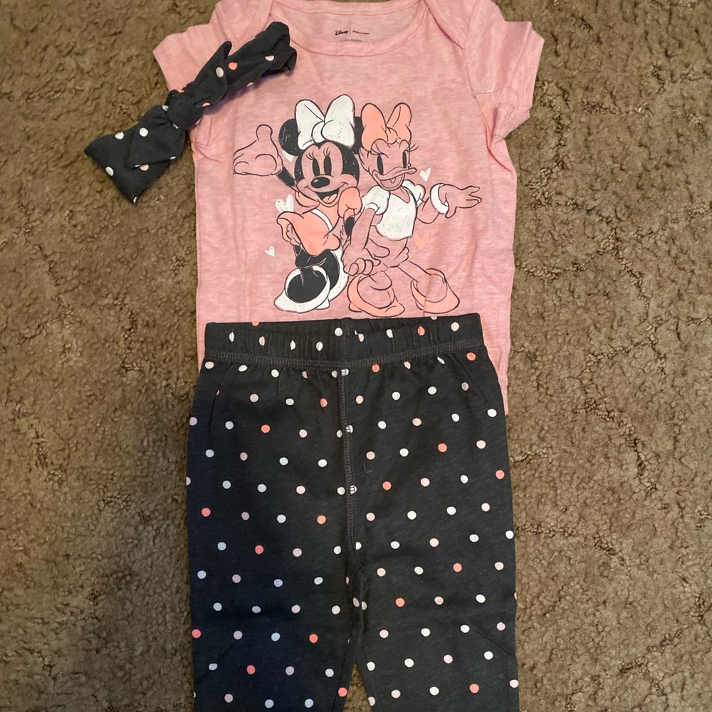 Minnie and Daisy outfit from jumping beans